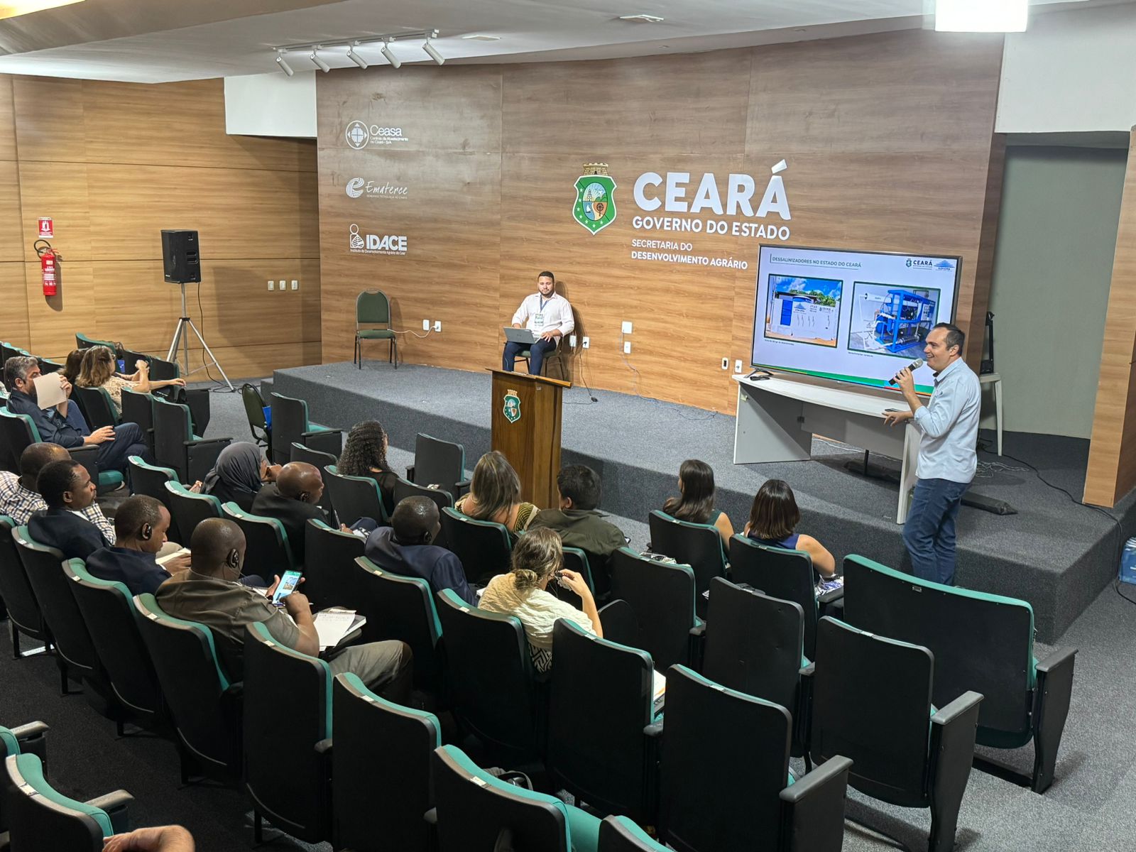 Sohidra apresenta modelo de ações desenvolvidas no Ceará ao Governo da Tanzânia